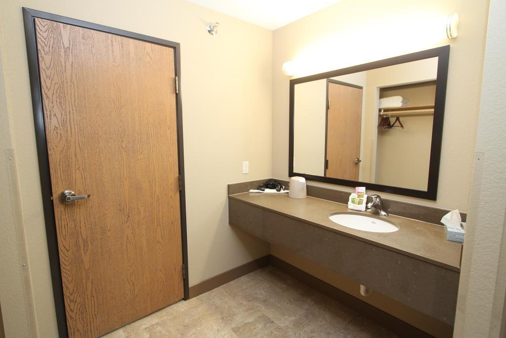 Bowman Lodge & Convention Center Extérieur photo